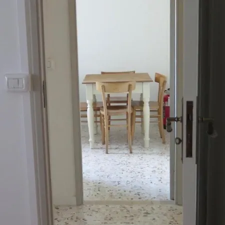 Orologio A Cucu Сasa de vacaciones Montecarotto